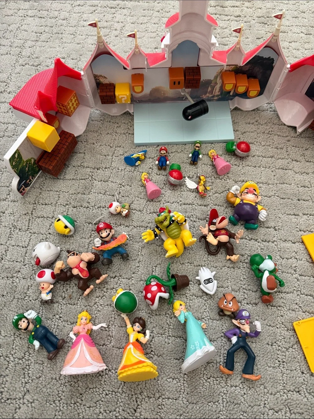 Super Mario Kids Toy Playset with Yellow Question Blocks and Peach Castle